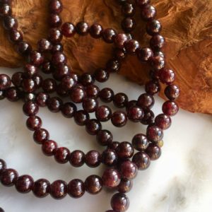 Garnet Bracelets - bracelets grenat