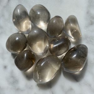 smoky quartz tumbled pocket stone - quartz fumé roulé pierre de poche