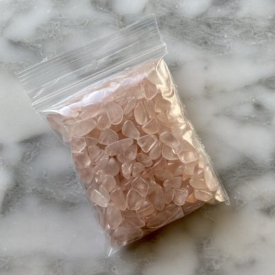 mini rose quartz gemstone chips