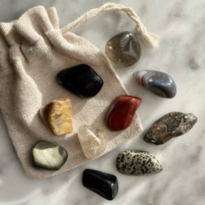 Root chakra crystal kit with 10 specimens