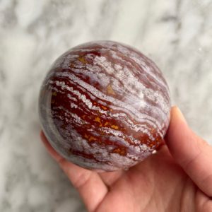 red ocean jasper sphere - sphère de jaspe océan rouge