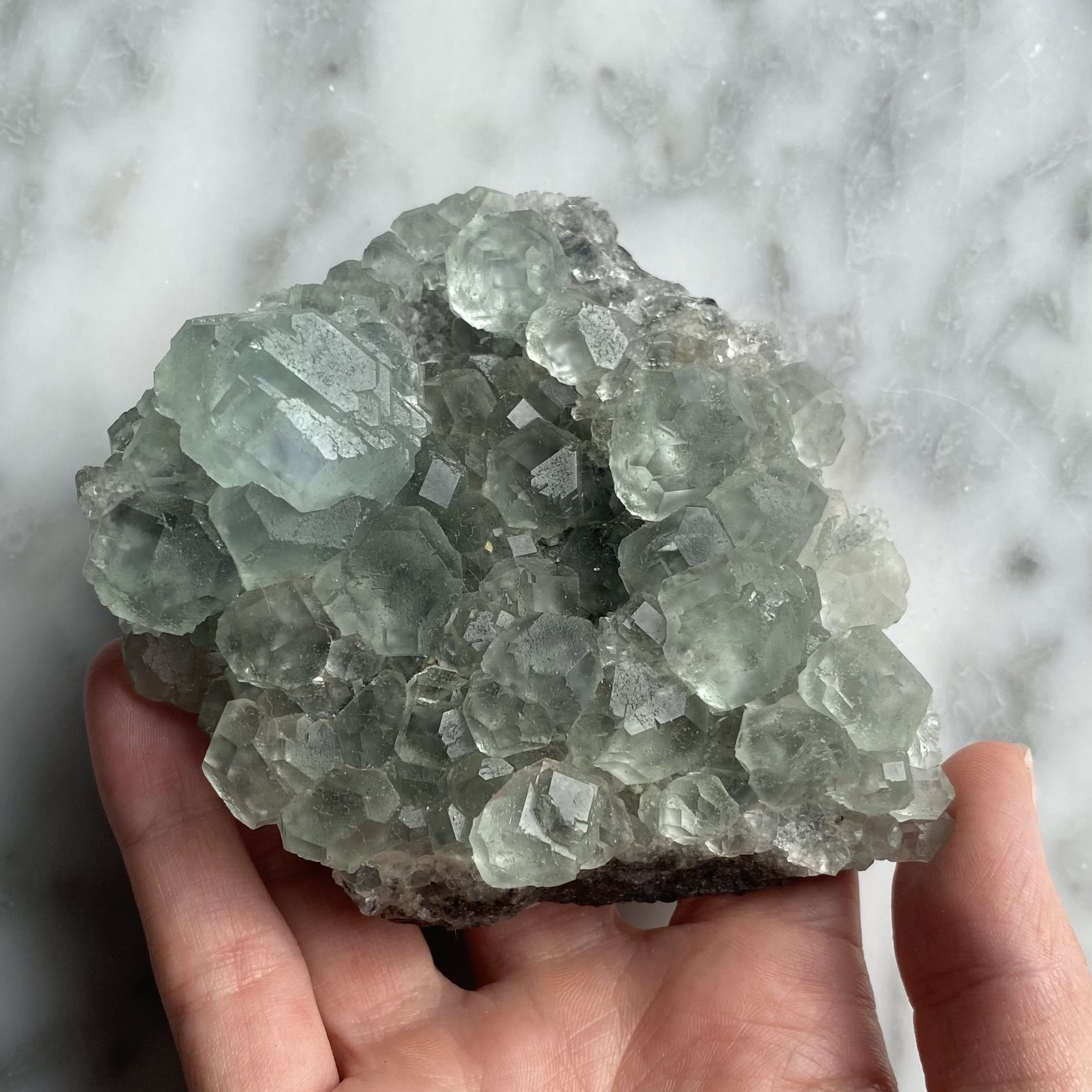 A unique green dodecahedral fluorite specimen from China - Fluorite Verte Dodécaédrique de Chine