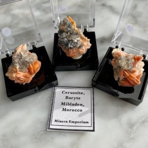 Miniature Minerals - Moroccan Cerussite and Baryte Specimen - minéraux miniatures spécimen de cérussite et barite du Maroc
