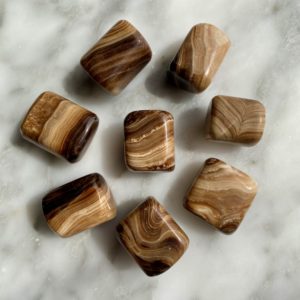 chocolate calcite tumbled pocket stone - calcite chocolat roulée pierre de poche