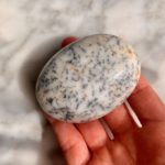 dendritic agate palmstone tree agate palmstone - pierre de paume d'agate dendrique agate arbre
