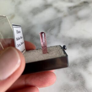 Rubellite Tourmaline from Malkhan, Russia - Rubellite Tourmaline de Malkhan, Russie