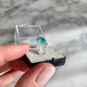 Parti Color Indicolite Tourmaline from Nuristan - Indicolite Tourmaline particolore de Nuristan