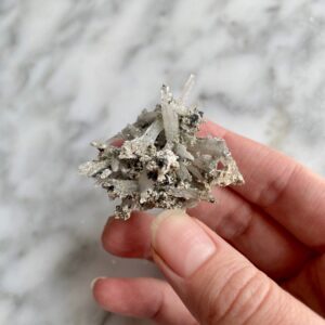 natrolite from mont saint hilaire - natrolite du mont saint hilaire