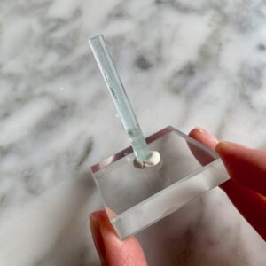 aquamarine from shigar valley pakistan - aigue-marine de la vallée de shigar, pakistan 1