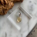 dainty mini natural citrine sterling silver pendant - délicat mini pendentif de citrine naturelle en argent sterling b