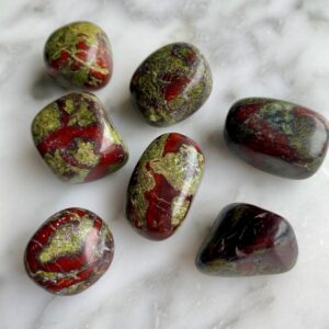 dragon blood jasper tumbled pocket stone - Jaspe Sang de Dragon Roulé pierre de poche