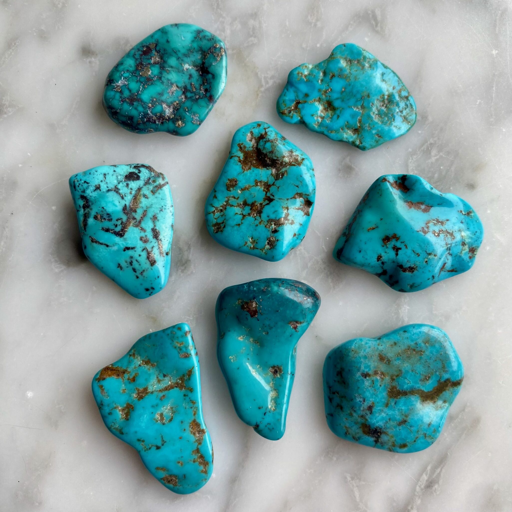 mexican turquoise tumbled pocket stone - turquoise mexicaine roulée pierre de poche 2