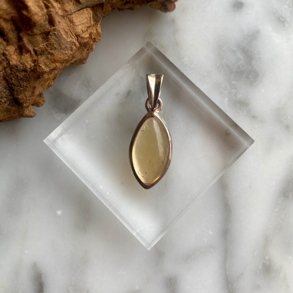 natural citrine sterling silver pendant - pendentif de citrine naturelle en argent sterling