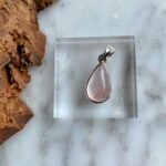 Lepidocrocite Quartz Sterling Silver Pendant (Red Fire Quartz) - Pendentif de Quartz Lepidocrocite en Argent Sterling