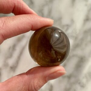 smoky quartz sphere - sphère de quartz fumé