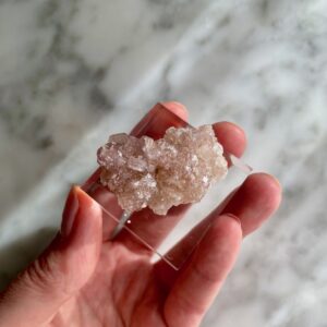 apatite on albite from pakistan