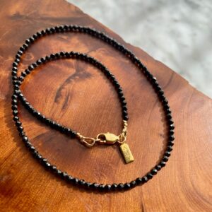 Facetted Black Spinnel Gemstone Necklace in Gold