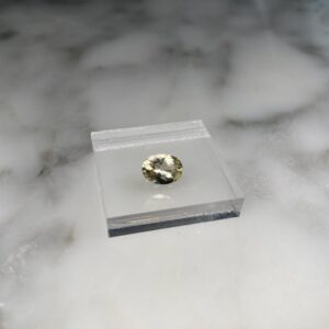 Heliodor from Maryall M, Connecticut, USA (Oval, 0.95 ct) 1a