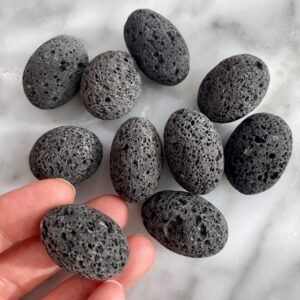 lava stone tumbled pocket stone - pierre de lave roulée pierre de poche