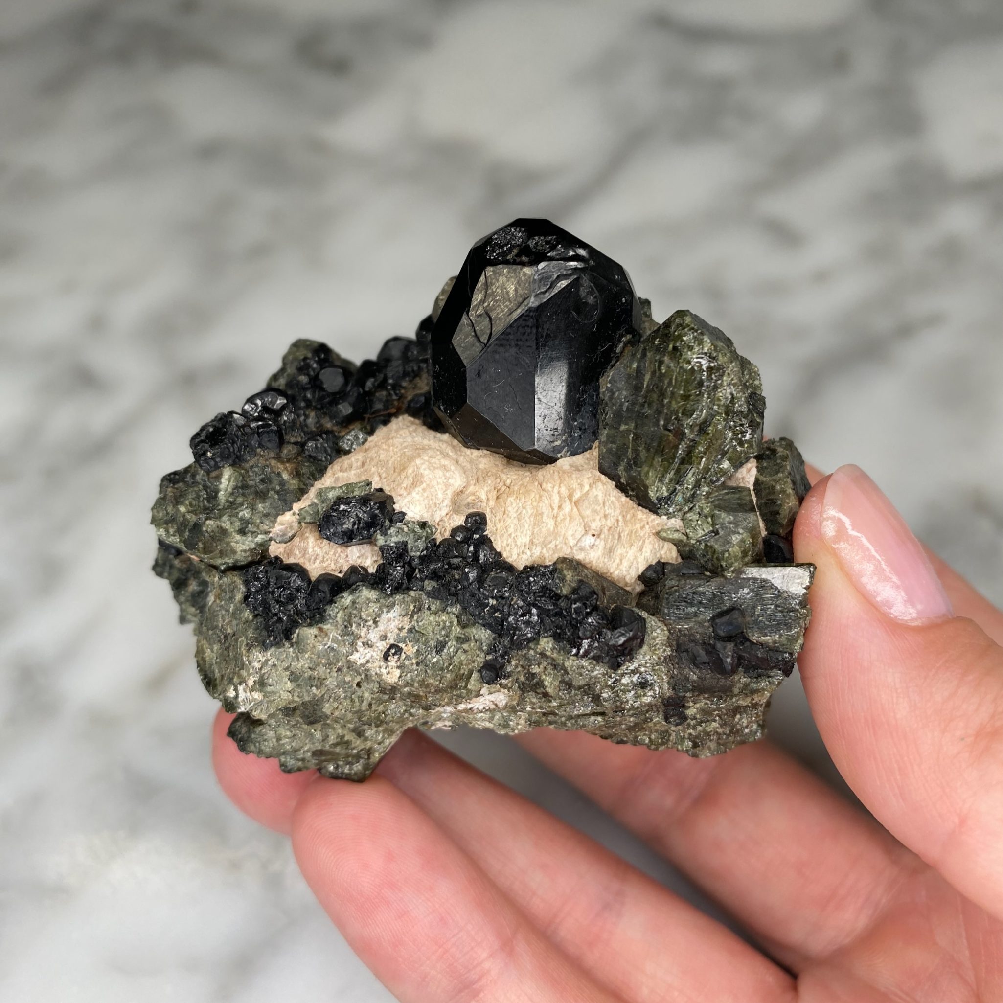 Spinel, Diopside, Calcite from Aldan, Siberia, Russia - Image 2