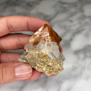 scheelite muscovite aquamarine from pingwu 1a